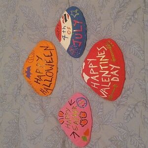 Holiday Hand Painted Sea Shell Set of 4